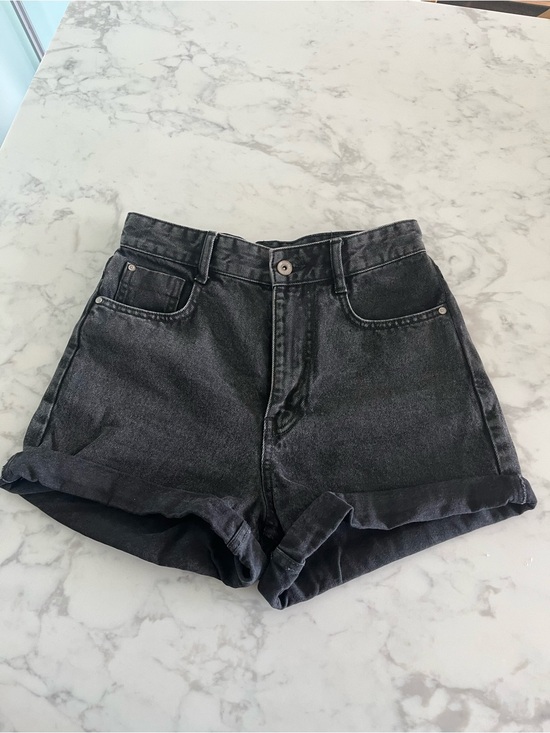 Zara Pants - Zara High-Waist Black Denim Shorts